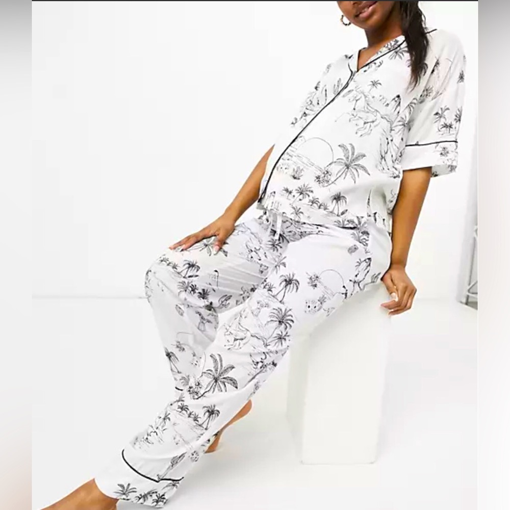 ASOS Nursing Friendly Black & White Desert Print Pajama Set | Bundle & Save 💲